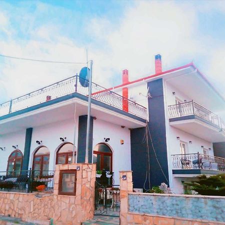 Villa Camellia วราสนา ภายนอก รูปภาพ
